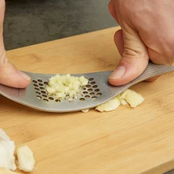 Fish Garlic Press