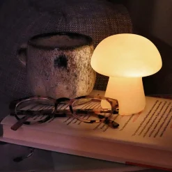 Medium Mushroom Light
