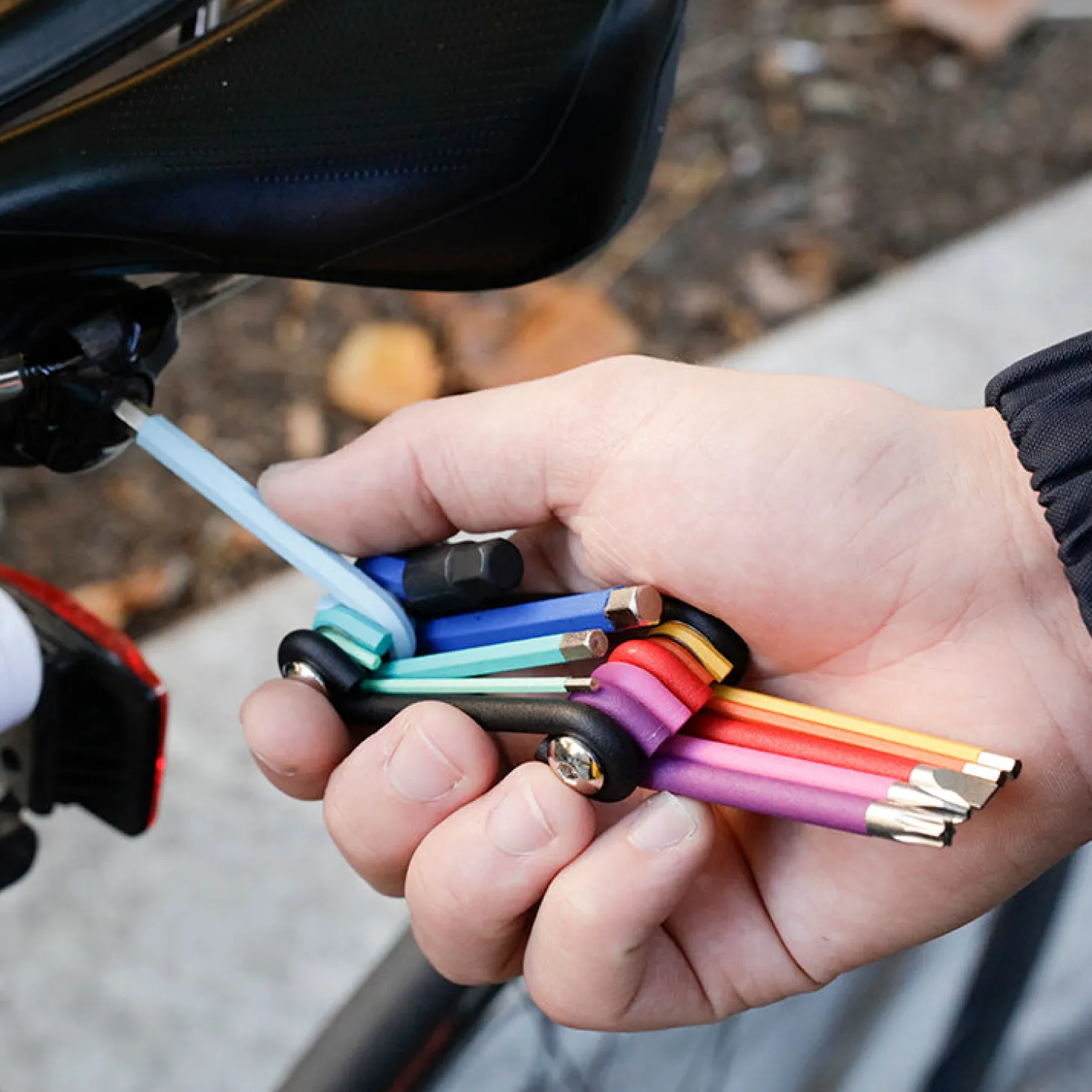 Rainbow Multi-Tool Set