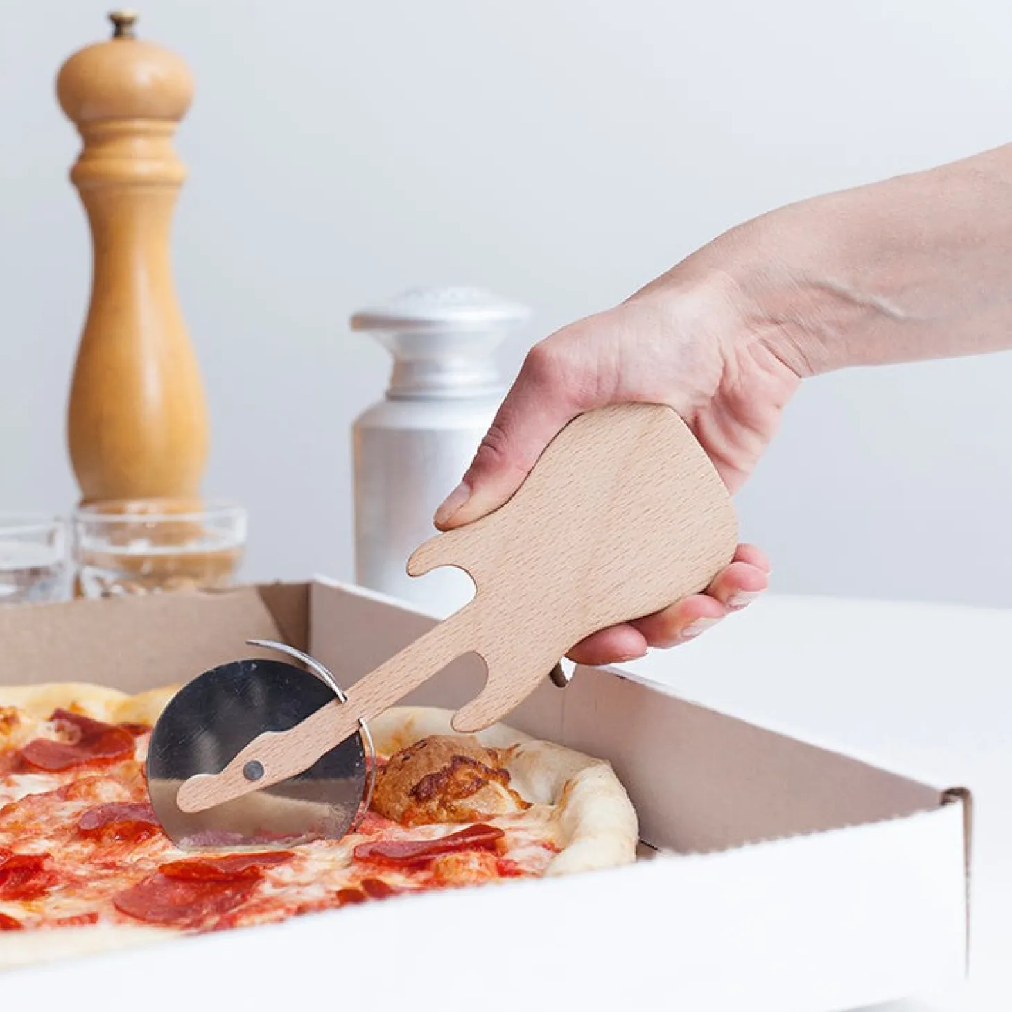 Rockin' Pizza Cutter