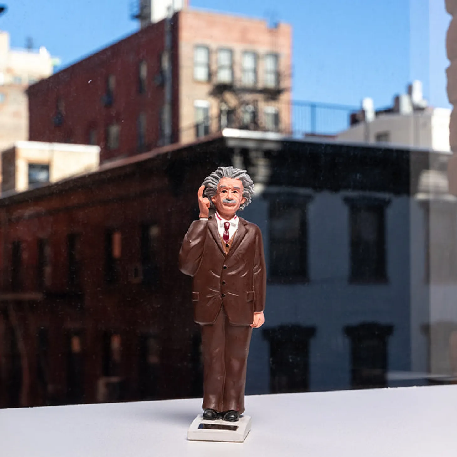 Solar Einstein